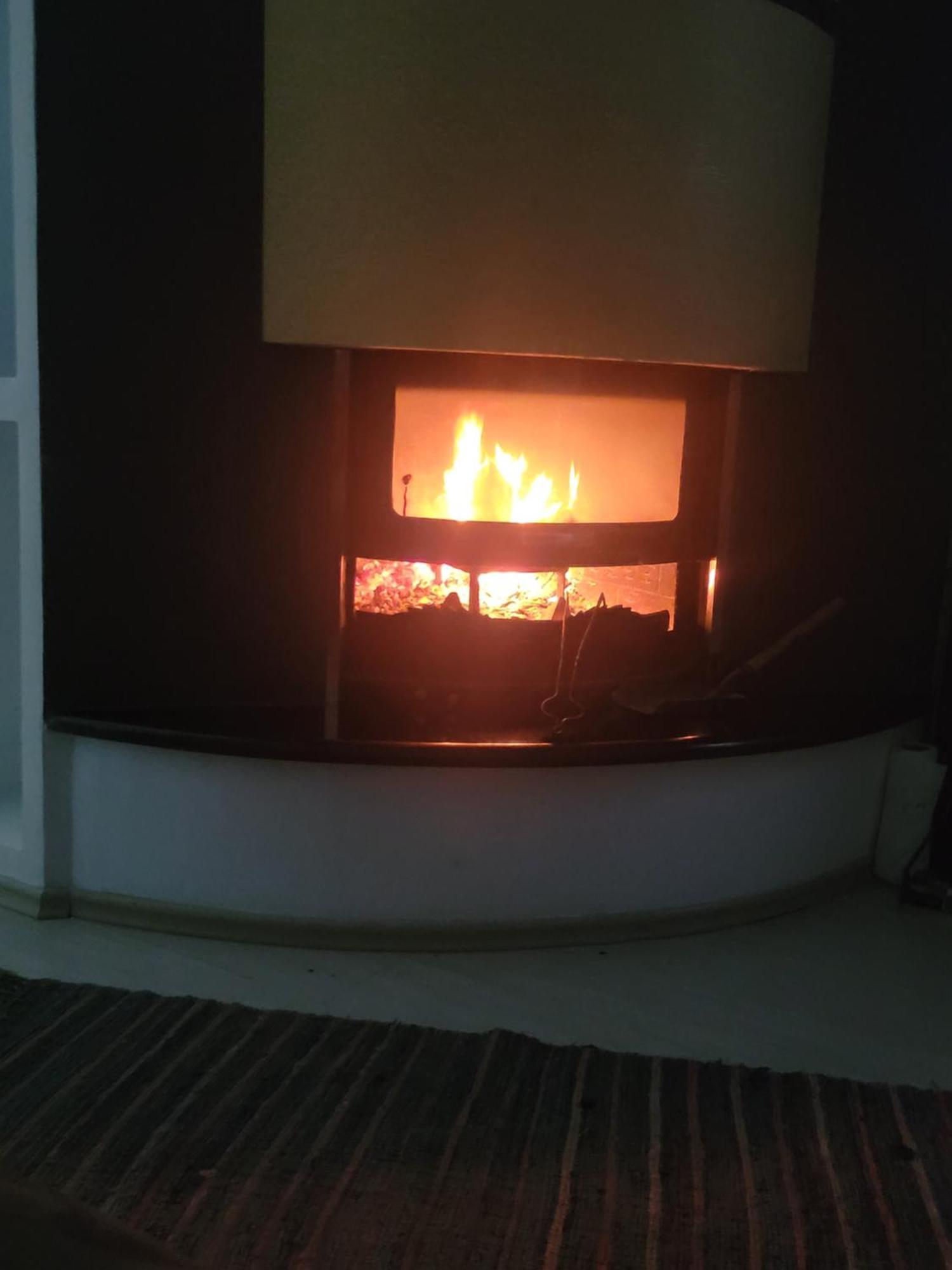 An Apartment With Fireplace Tirana Exteriör bild